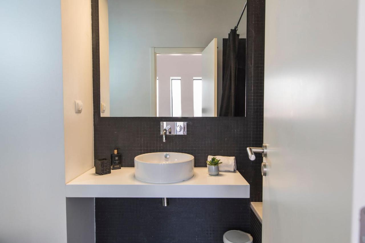 Bairro Alto Stunning Flat With Balcony By Lovelystay Lissabon Exterior foto